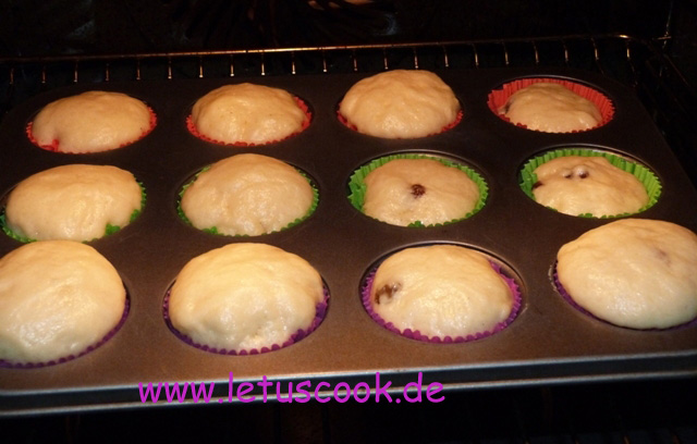 paska-muffins-im-ofen