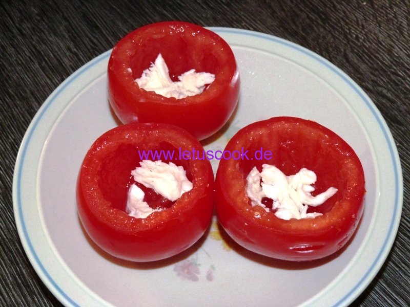 Überbackene Tomaten mit Ei-Schritt 1